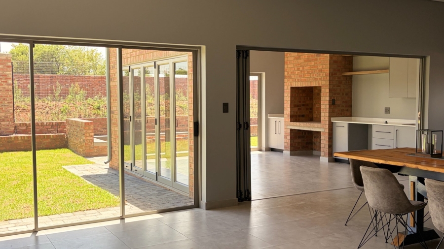  Bedroom Property for Sale in Vyfhoek A H North West